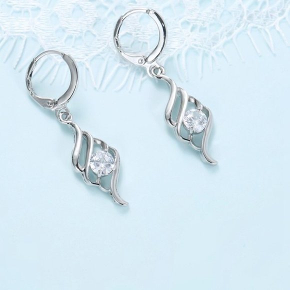 🌟 Hoop 925 Sterling Silver Necklace With Earrings Set Spiral - Picture 3 of 7